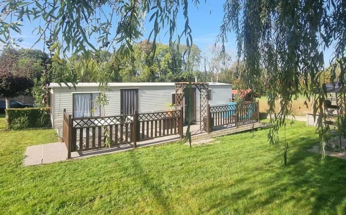 Au Jardin D'Eden Villa Hastiere-par-dela Bagian luar foto